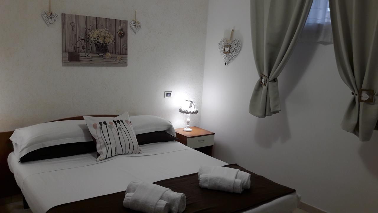 Nataly'S House Bed&Breakfast Ла-Массимина-Касал-Лумброзо Экстерьер фото